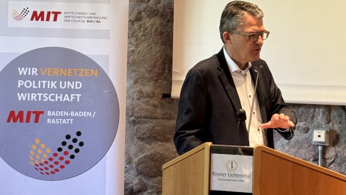 Baden-Baden Veranstaltung Kiesewetter